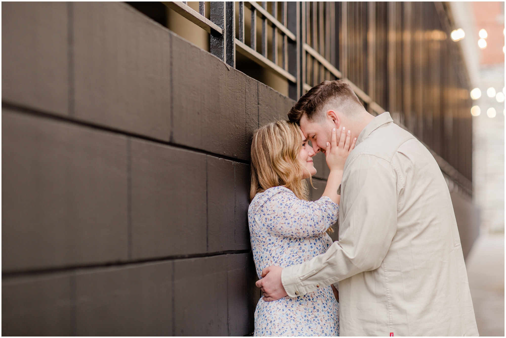 natalie & devin's engagement session in downtown chattanooga with wedding photographer alyssa rachelle photography